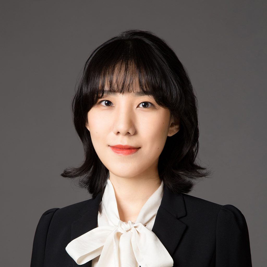 王蕾
